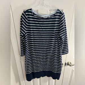 Vineyard Vines Navy and White Striped Knit Dress with Scalloped Hem Size Medium